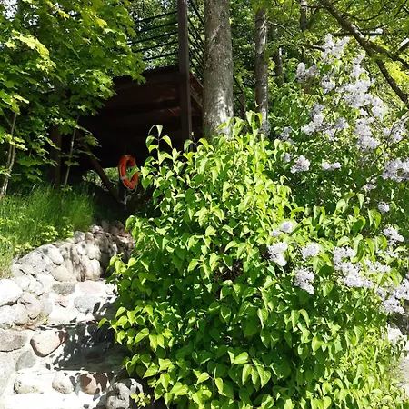 Country house Dom Nad Jeziorem Lasmiady