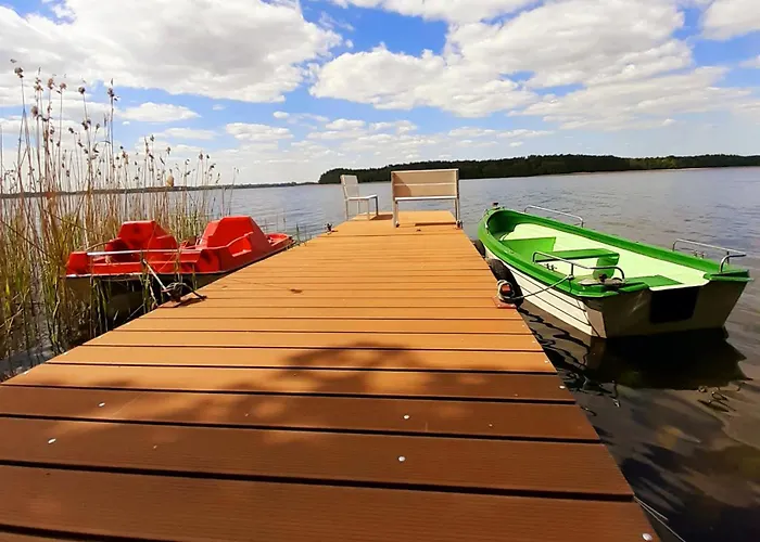 Dom Nad Jeziorem Lasmiady Country house *